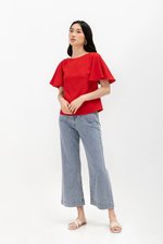 DELGADO FLUTTER SLEEVE TOP