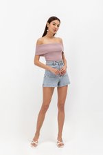 JEAN OFF SHOULDER KNIT TOP