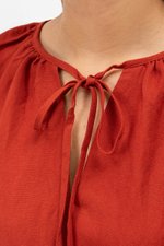 MIRREN FRONT TIE LINEN TOP MIRREN FRONT TIE LINEN TOP