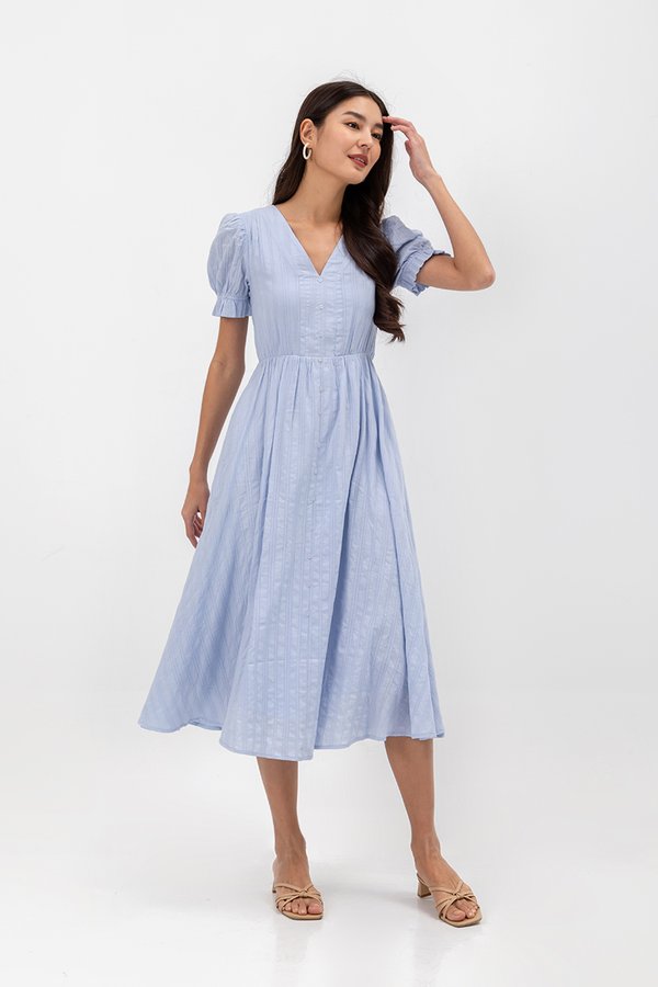 LAREINA TEXTURED V NECK MIDI DRESS