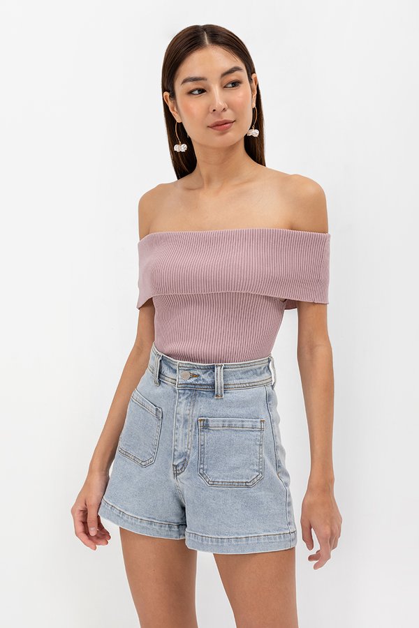 JEAN OFF SHOULDER KNIT TOP