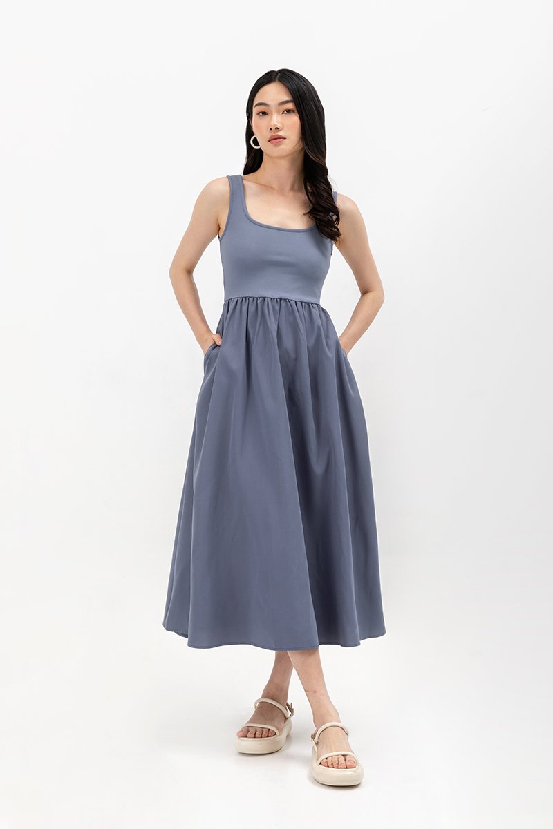 ADORA CONTRAST FABRIC SCOOPNECK MIDI DRESS