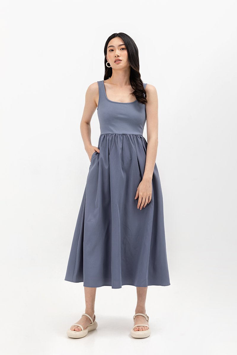 ADORA CONTRAST FABRIC SCOOPNECK MIDI DRESS