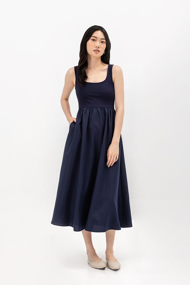 ADORA CONTRAST FABRIC SCOOPNECK MIDI DRESS