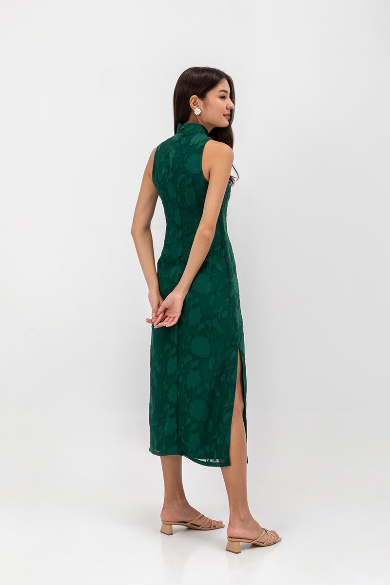 YARA FLORAL TEXTURED SHEATH MIDI CHEONGSAM