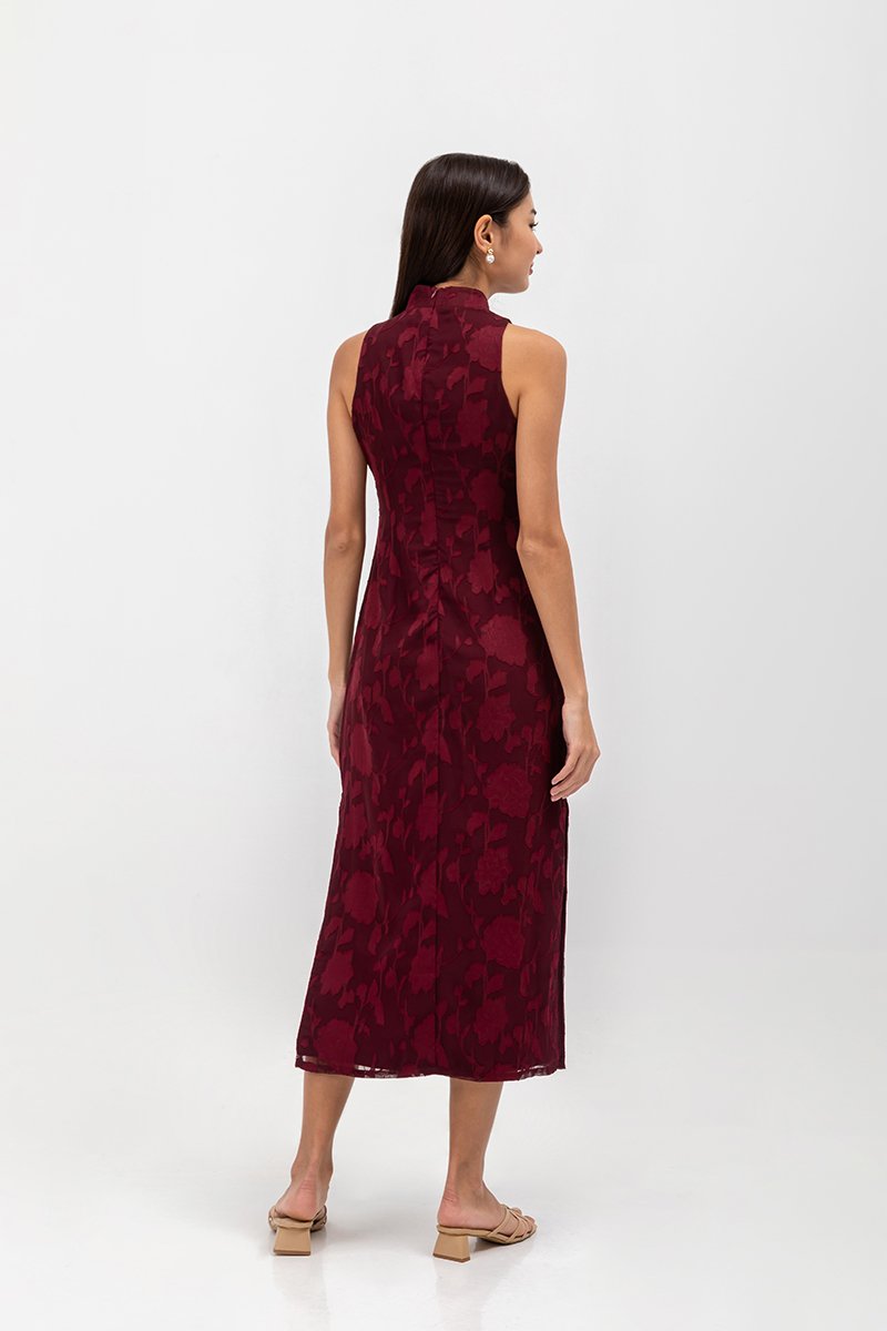 YARA FLORAL TEXTURED SHEATH MIDI CHEONGSAM