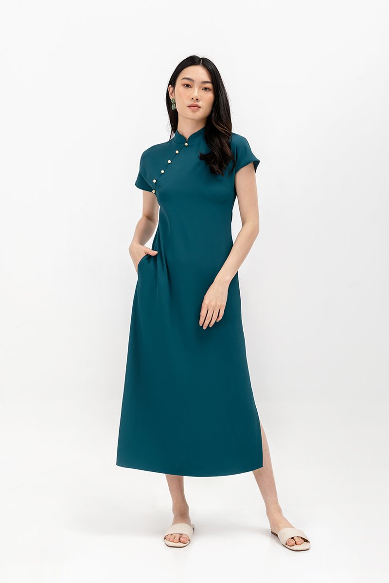 ELLERIE CAP SLEEVE CONTRAST BUTTON CHEONGSAM W SASH