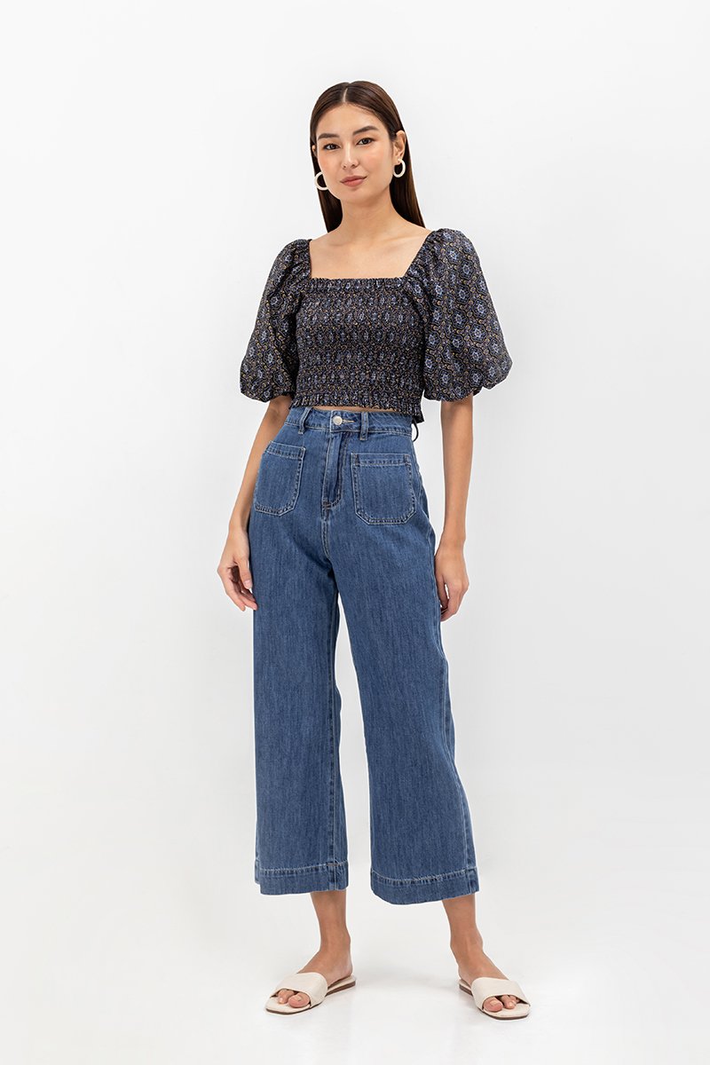 ALVIS PATCH POCKET FLARE HEM JEANS