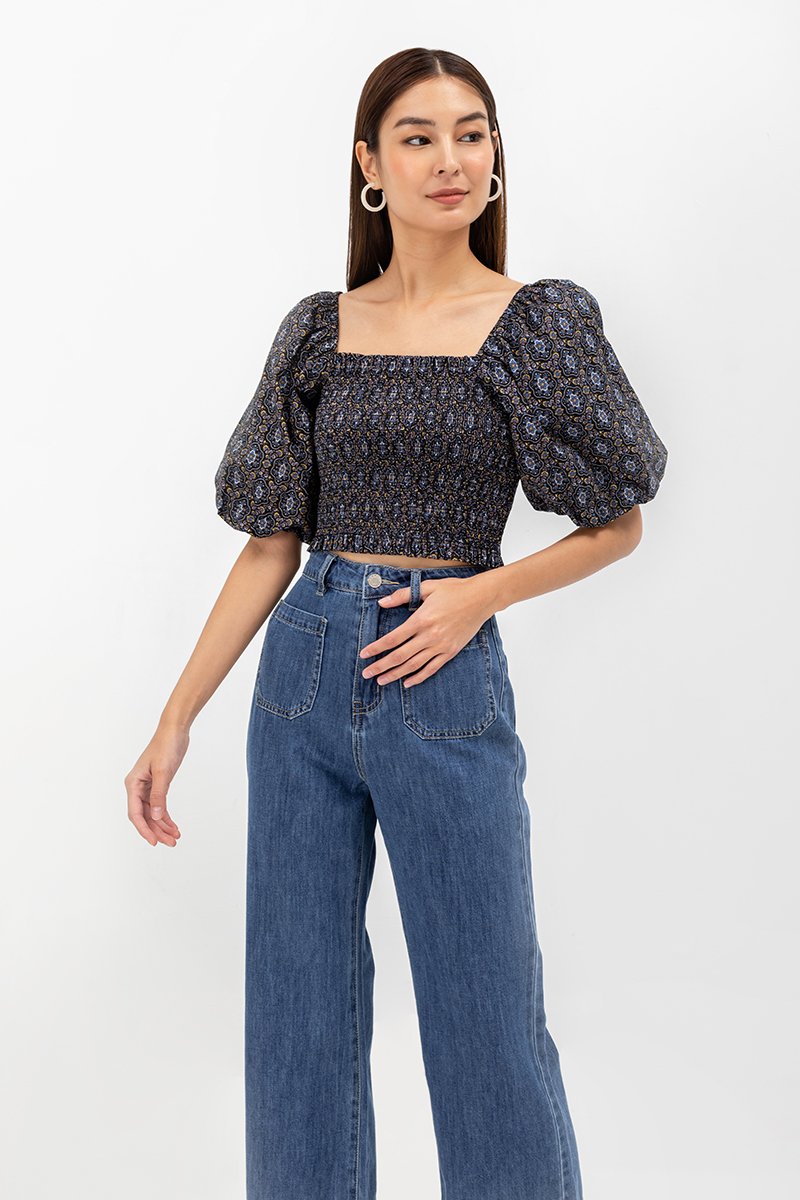 ALVIS PATCH POCKET FLARE HEM JEANS