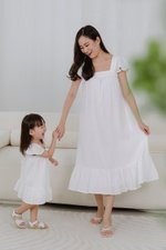 KAILEE FLUTTER SLEEVE LACE TRIM MIDI DRESS