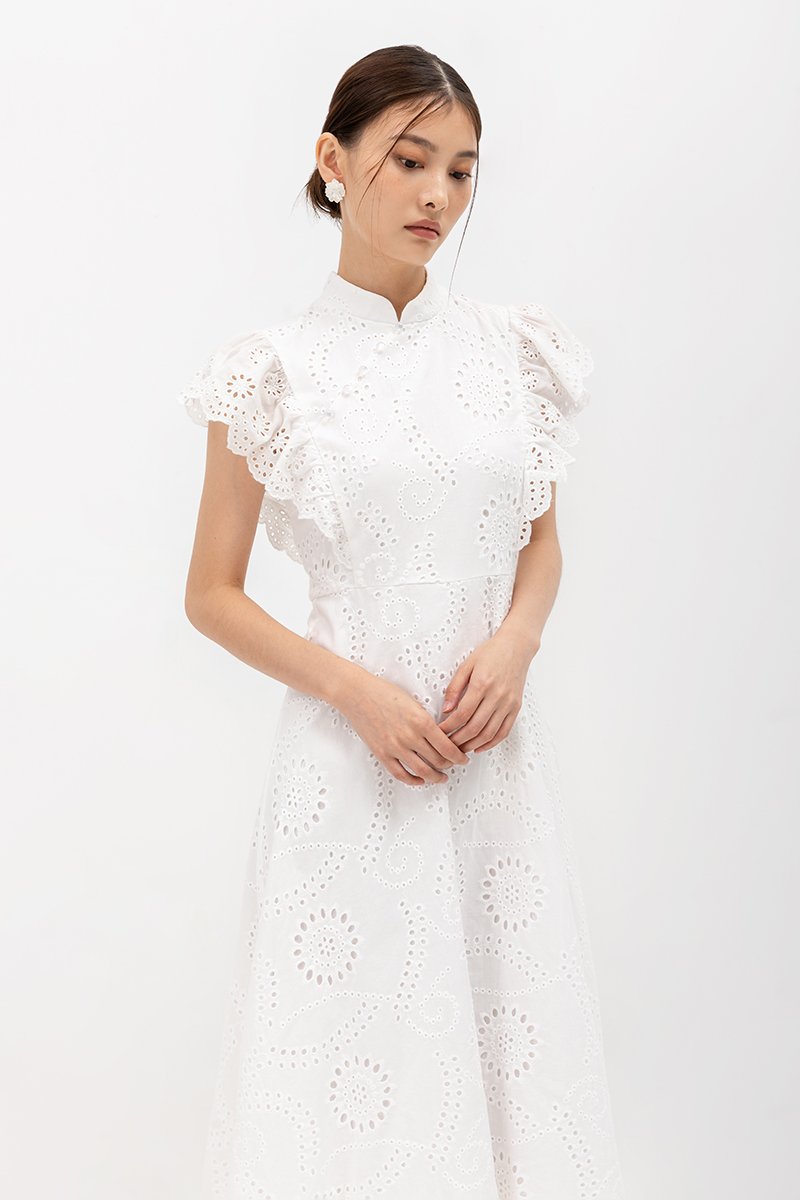 EVANGELI FLUTTER SLEEVE EYELET CHEONGSAM