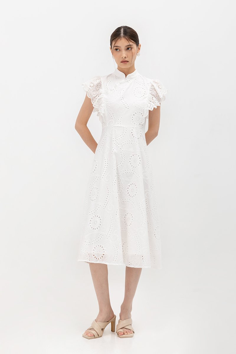 EVANGELI FLUTTER SLEEVE EYELET CHEONGSAM