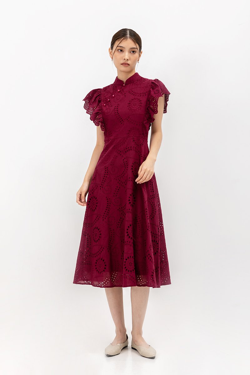 EVANGELI FLUTTER SLEEVE EYELET CHEONGSAM