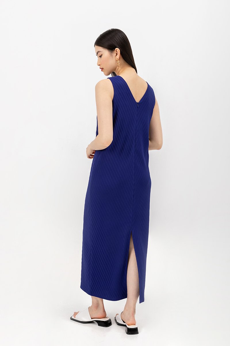 ELLEN PLEATED V NECK DRESS