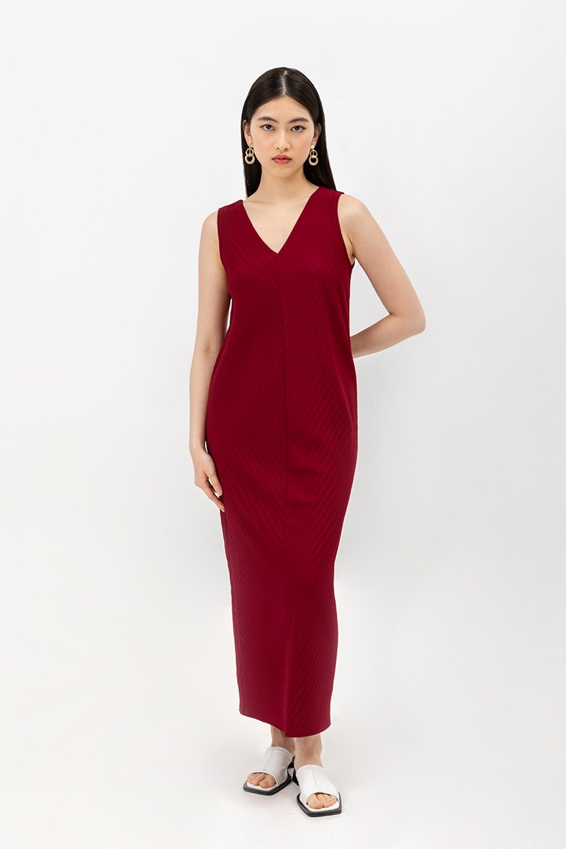 ELLEN PLEATED V NECK DRESS