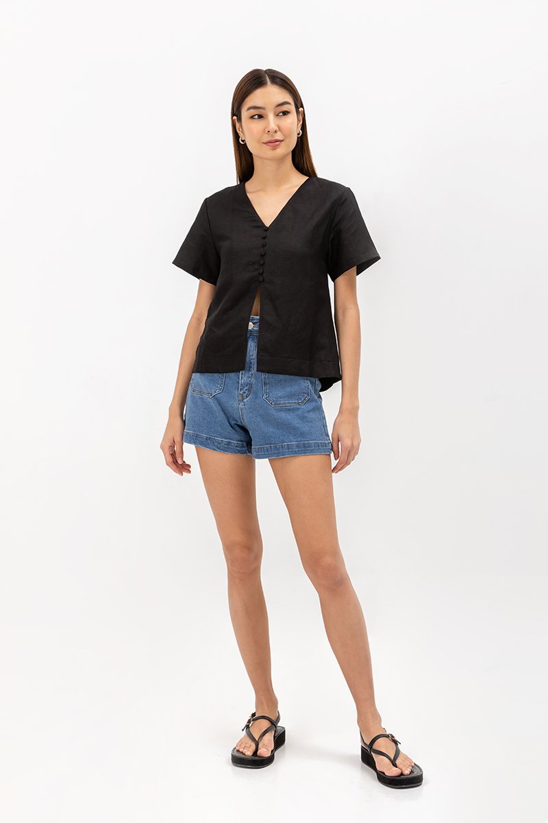 BETHEL REVERSIBLE BUTTONDOWN TOP