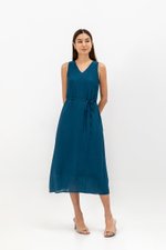 SIGRID V NECK MIDI DRESS
