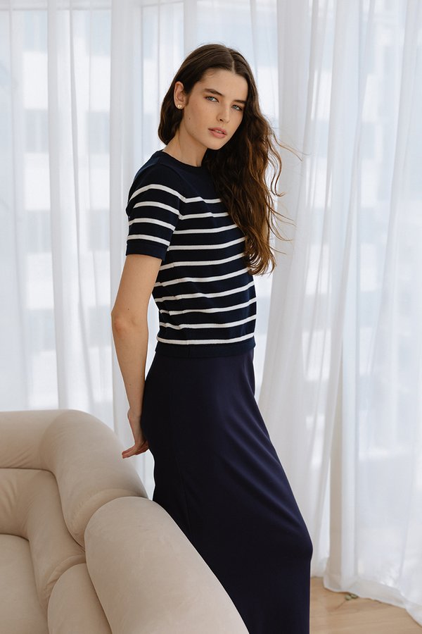 *BACKORDER* ELOWEN KNIT STRIPE TOP