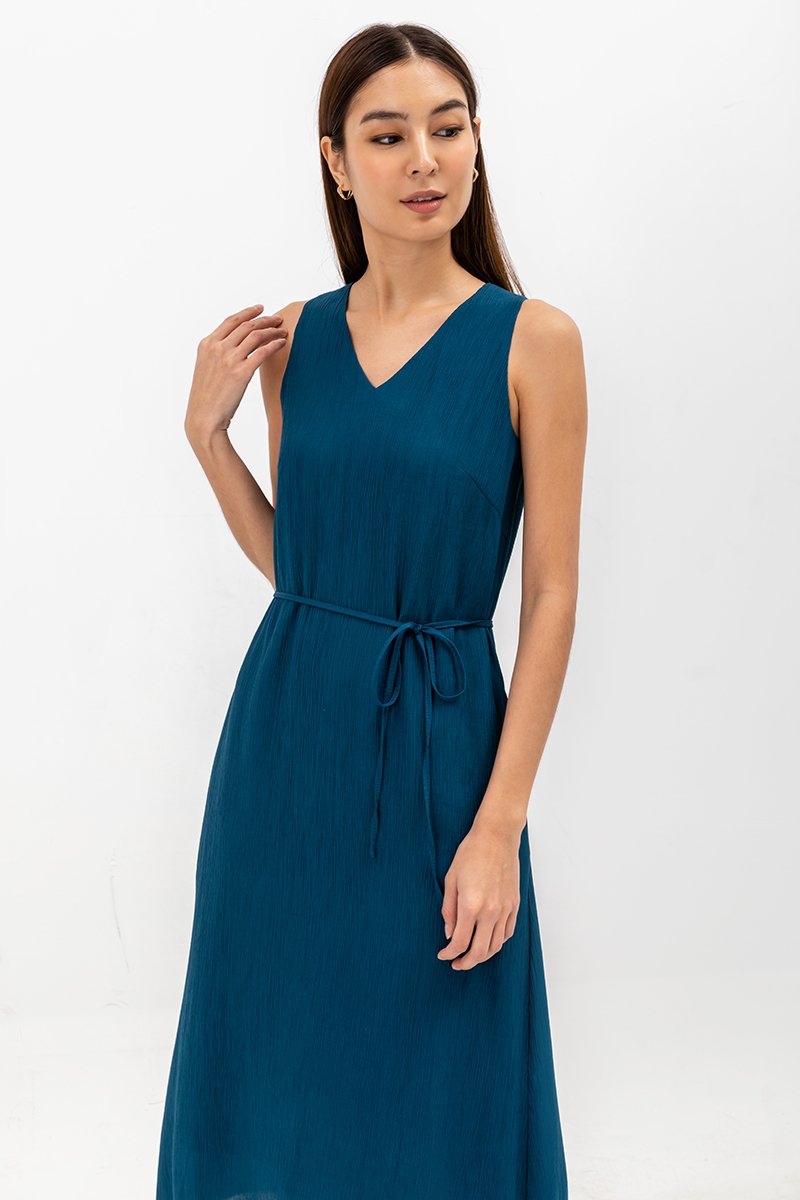 SIGRID V NECK MIDI DRESS