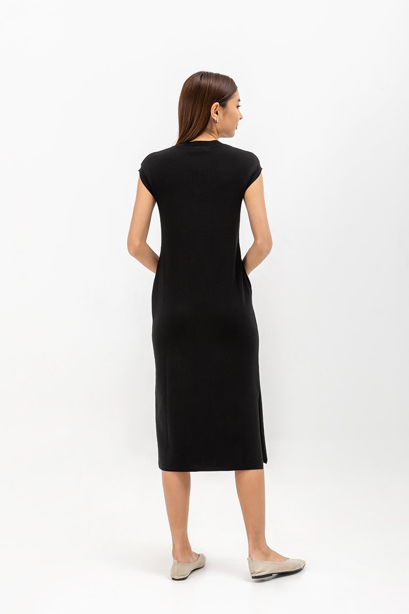 CARRIE V NECK KNIT MIDI DRESS