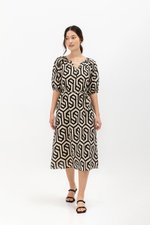 BETSY GEOMETRIC PRINT DRESS BETSY GEOMETRIC PRINT DRESS