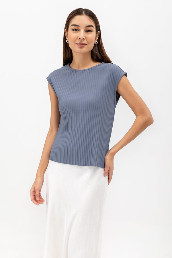 VALDIS PLEATED CAP SLEEVE TOP