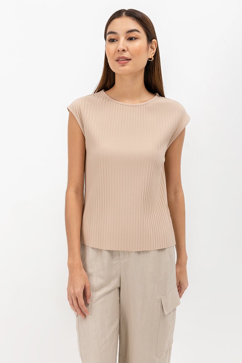 VALDIS PLEATED CAP SLEEVE TOP