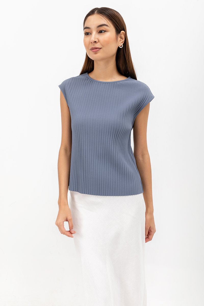 VALDIS PLEATED CAP SLEEVE TOP