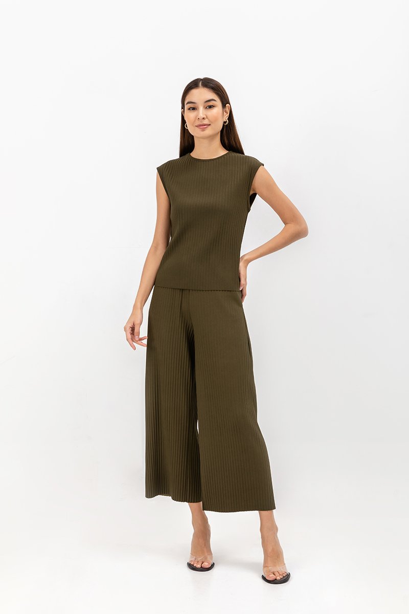 VALDIS PLEATED CAP SLEEVE TOP