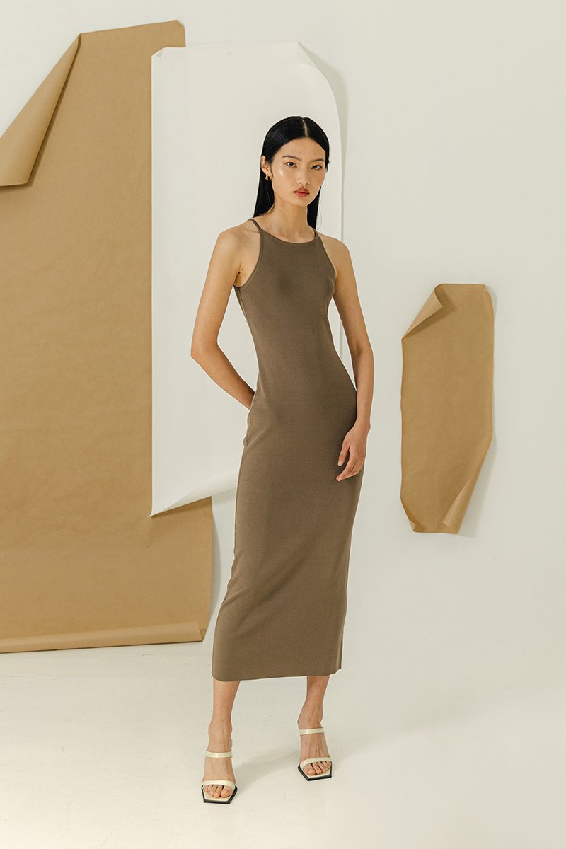 MINDI CUT IN KNIT DRESS