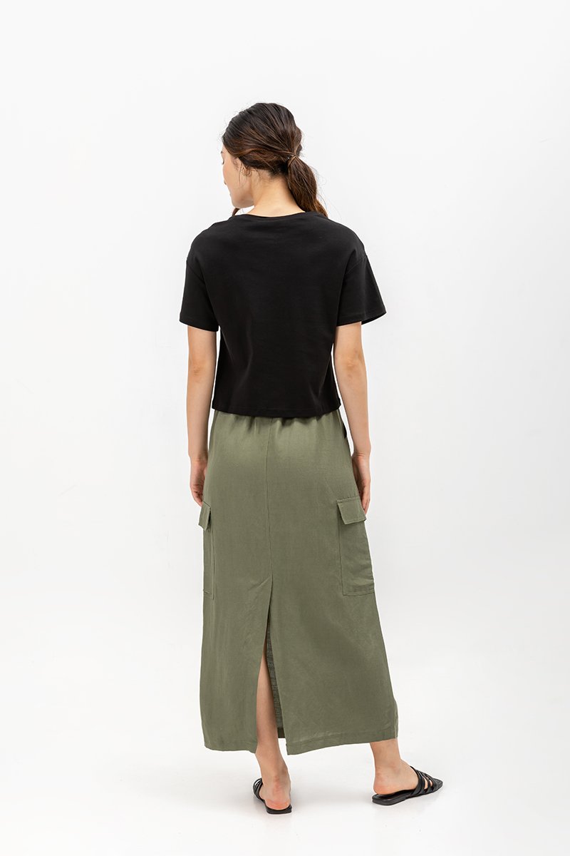 LIVIA PATCH POCKET T-SHIRT