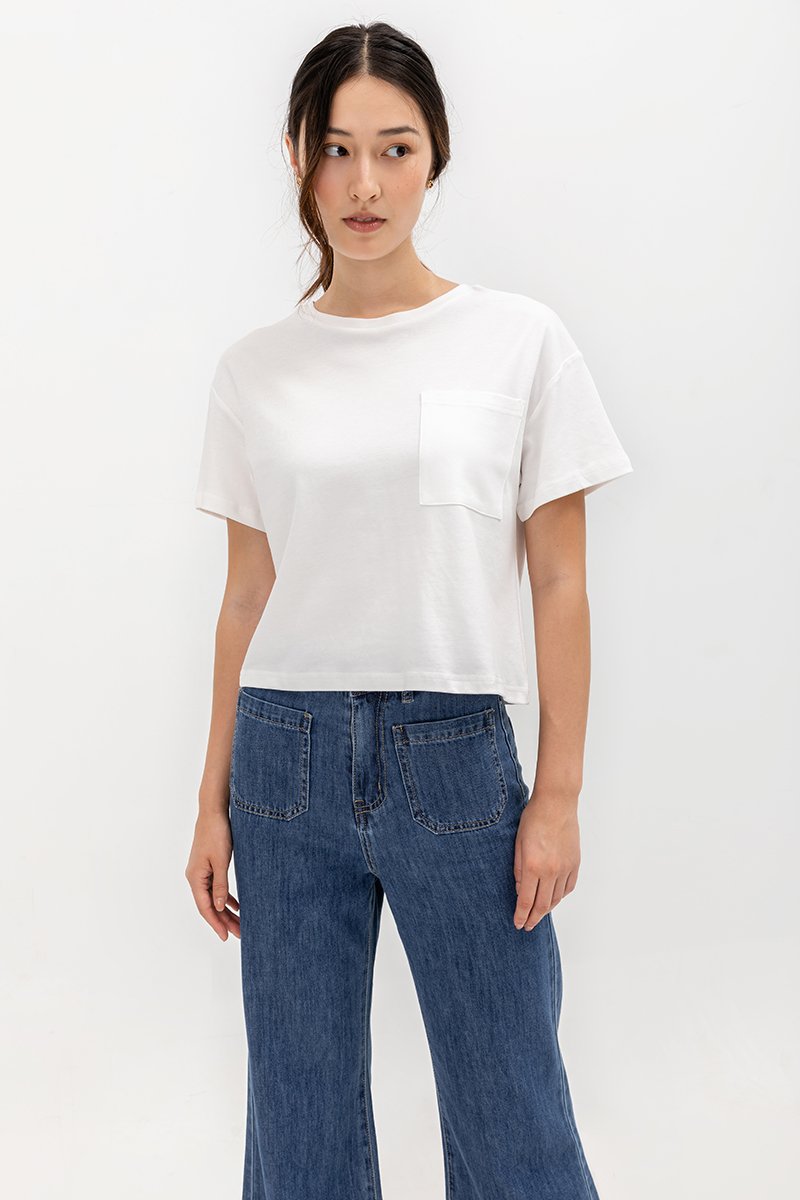 LIVIA PATCH POCKET T-SHIRT