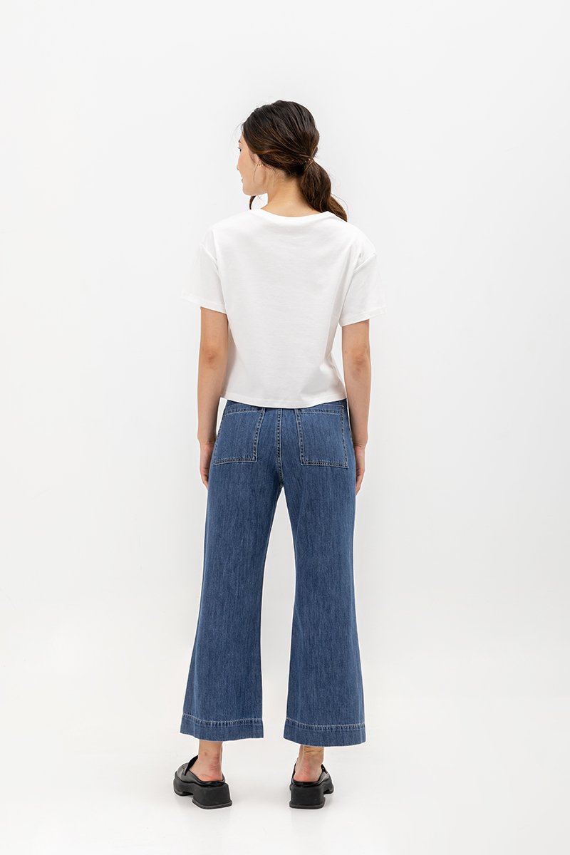 LIVIA PATCH POCKET T-SHIRT