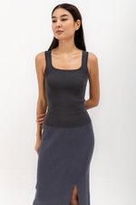 DANILA SQUARENECK KNIT TOP