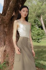 DANILA SQUARENECK KNIT TOP