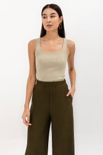 DANILA SQUARENECK KNIT TOP