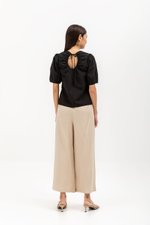 KEYARA BACK HOLE TOP