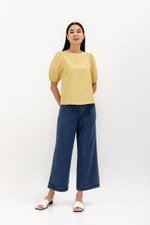 KEYARA BACK HOLE TOP