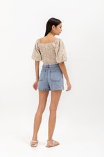 SUNNIVA PRINTED PUFF SLEEVE SMOCKED TOP