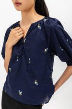 HILDA EMBROIDERED TOP HILDA EMBROIDERED TOP