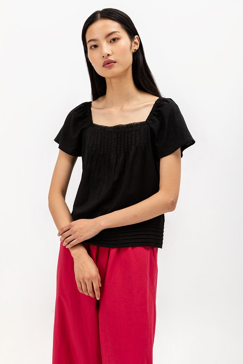 NEVYA LACE TRIM LINEN TOP