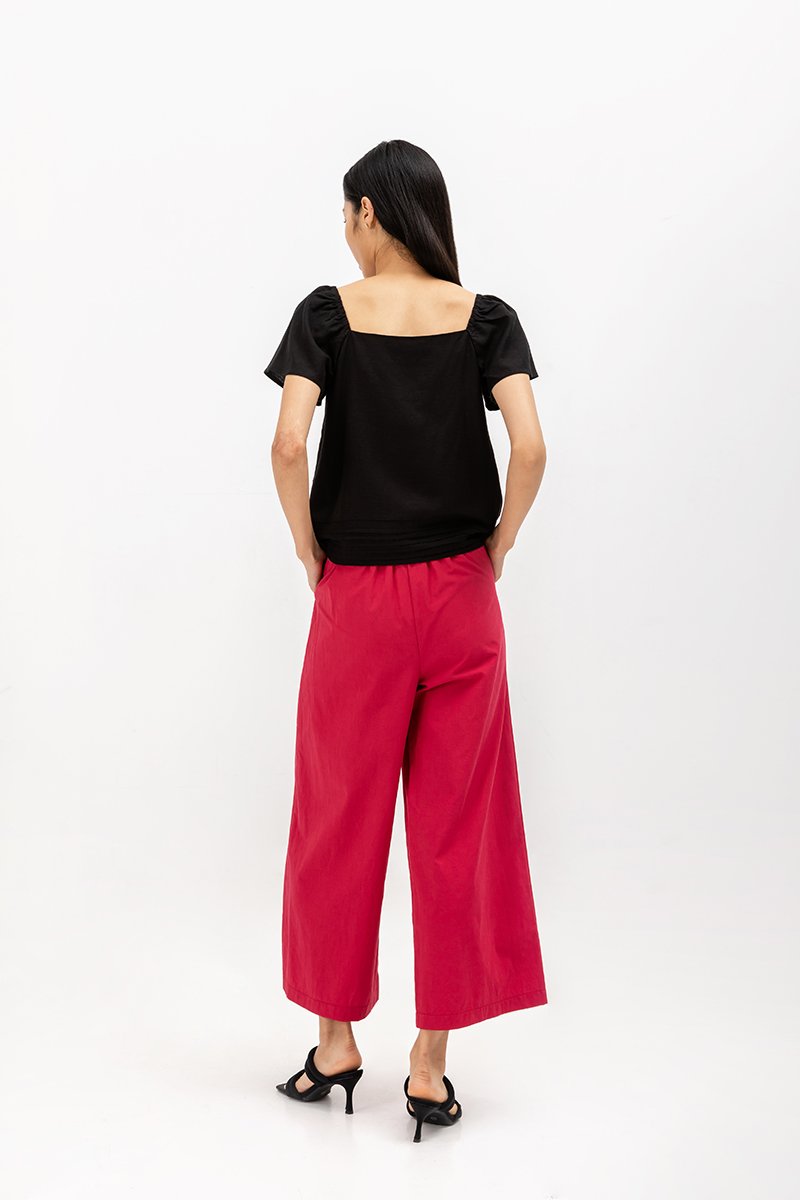 NEVYA LACE TRIM LINEN TOP