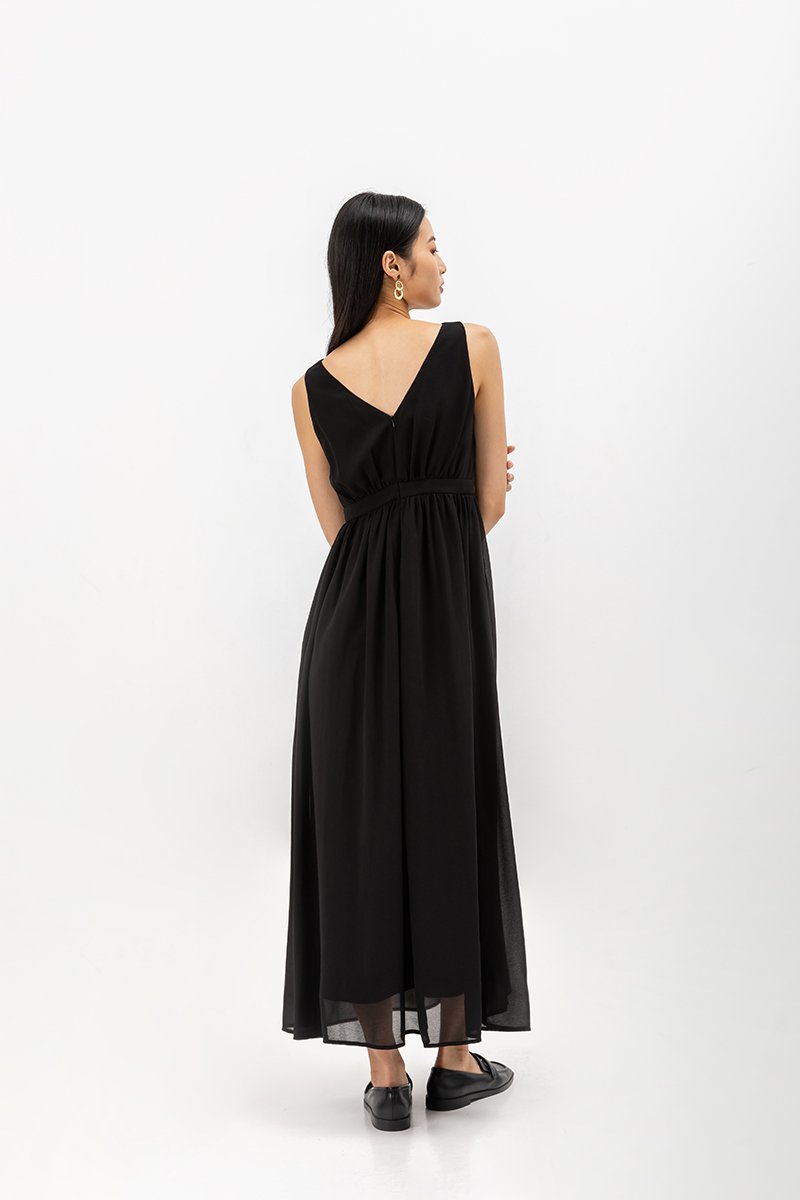 HIMA V NECK MAXI DRESS