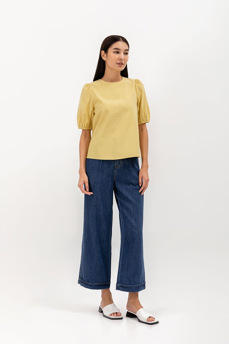 KEYARA BACK HOLE TOP