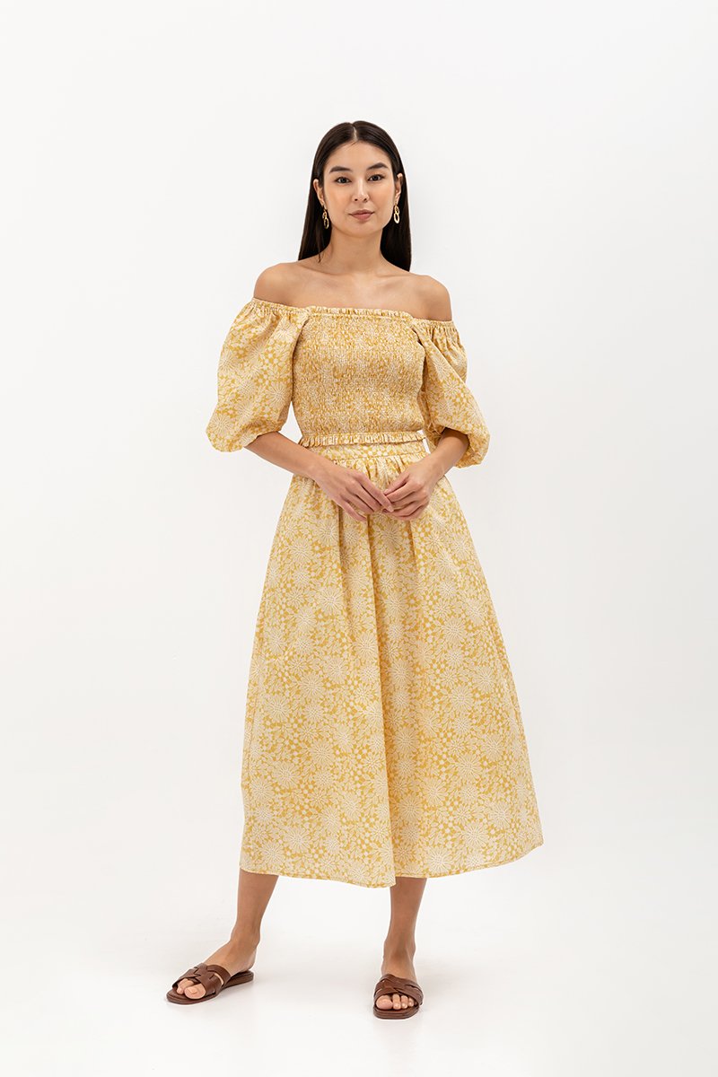 SUNNIVA PRINTED PUFF SLEEVE SMOCKED TOP