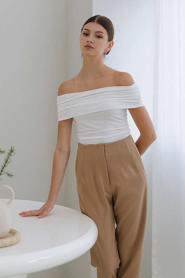 AYN OFFSHOULDER TOP
