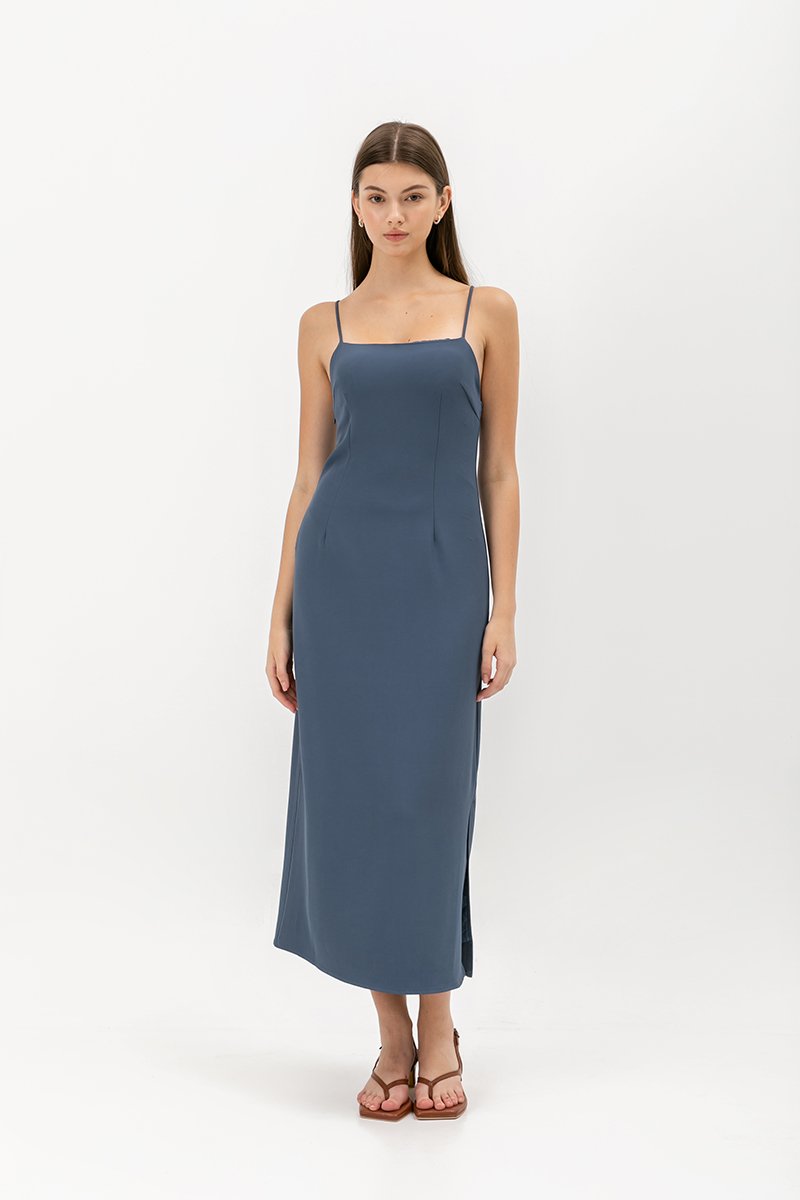 KACEY BACK TIE PADDED MAXI DRESS