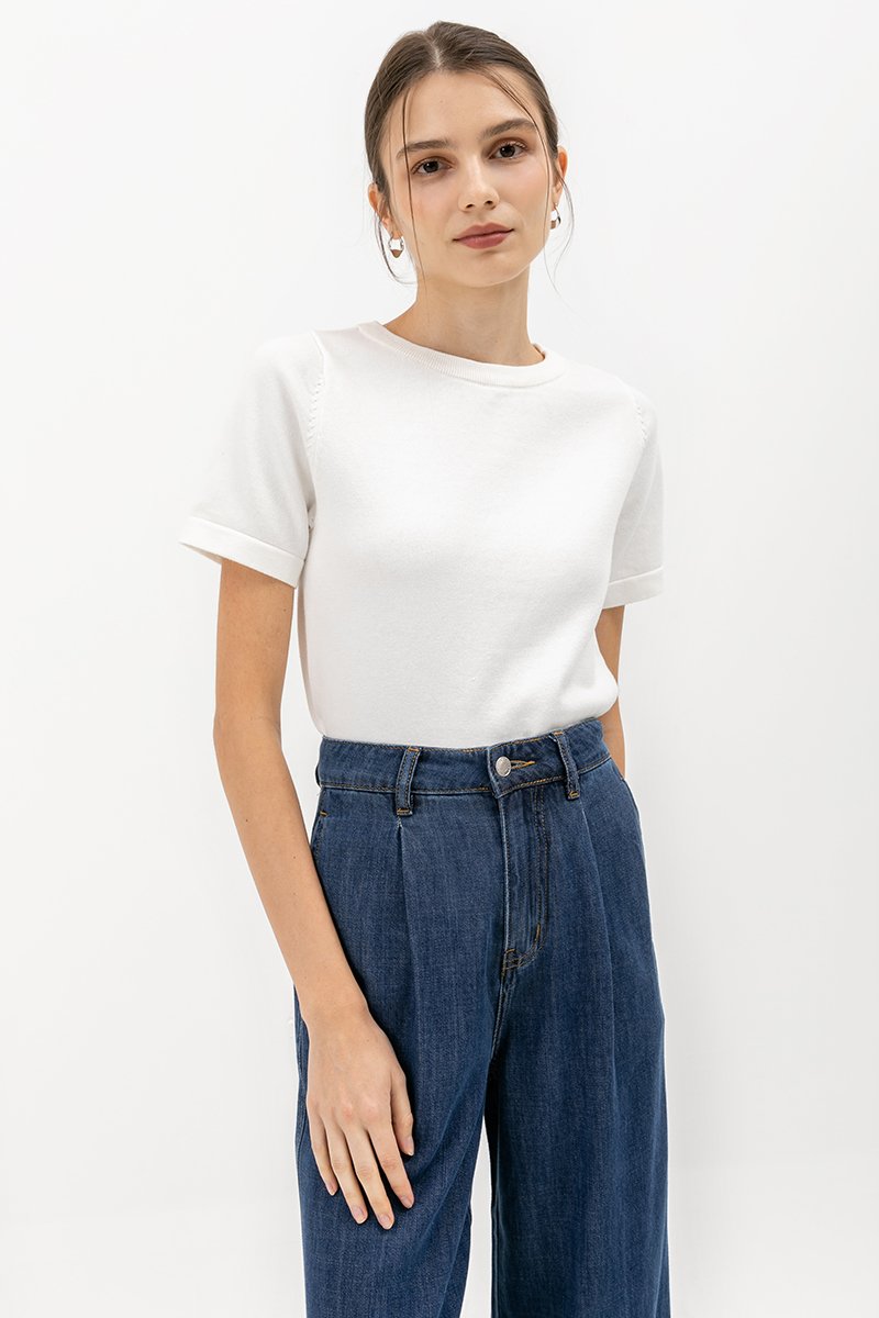 ELLERIA KNIT TOP