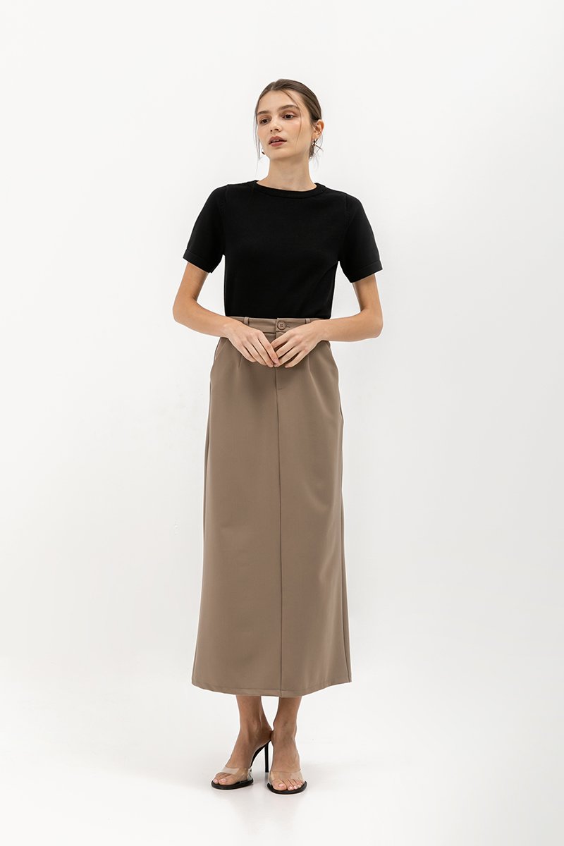 ELLERIA KNIT TOP