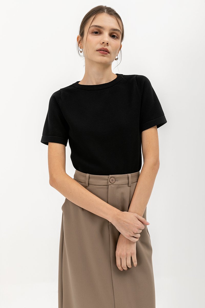 ELLERIA KNIT TOP